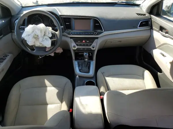 5NPD84LF4HH142917 2017 HYUNDAI ELANTRA - Image 8