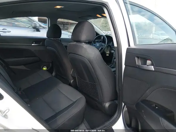 5NPD84LF4HH143453 2017 HYUNDAI ELANTRA - Image 8