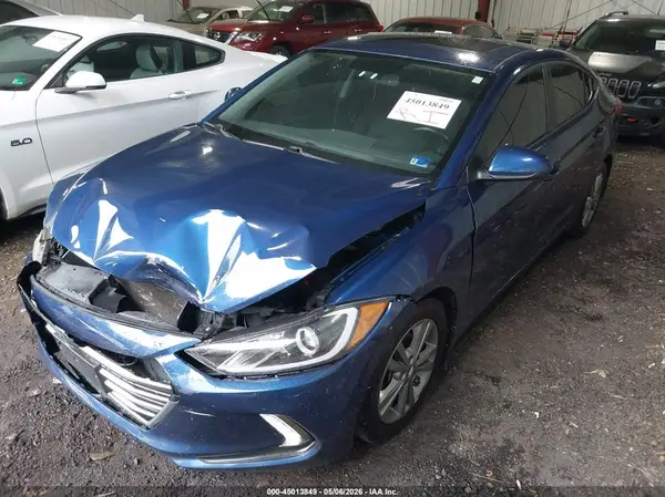 5NPD84LF4HH149401 2017 HYUNDAI ELANTRA - Image 2