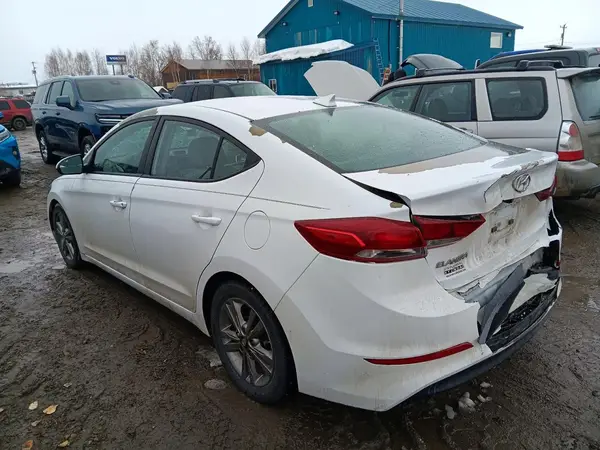 5NPD84LF4HH153383 2017 HYUNDAI ELANTRA - Image 2