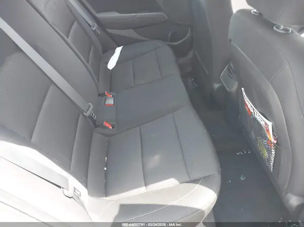 5NPD84LF4HH154422 2017 HYUNDAI ELANTRA - Image 8
