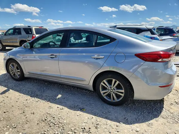 5NPD84LF4HH155361 2017 HYUNDAI ELANTRA - Image 2