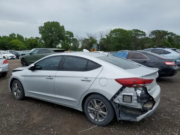5NPD84LF4HH156526 2017 HYUNDAI ELANTRA - Image 2