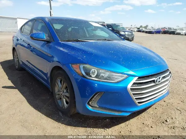 5NPD84LF4HH157014 2017 HYUNDAI ELANTRA - Image 1