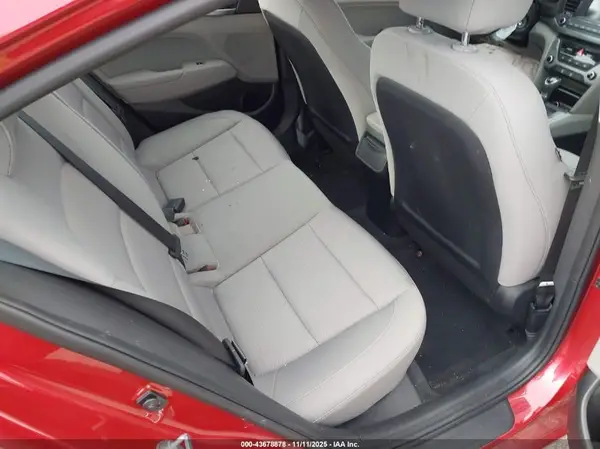 5NPD84LF4HH157255 2017 HYUNDAI ELANTRA - Image 8