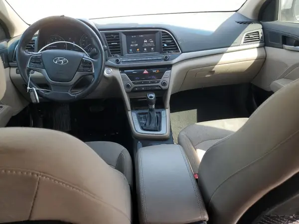 5NPD84LF4HH158034 2017 HYUNDAI ELANTRA - Image 8