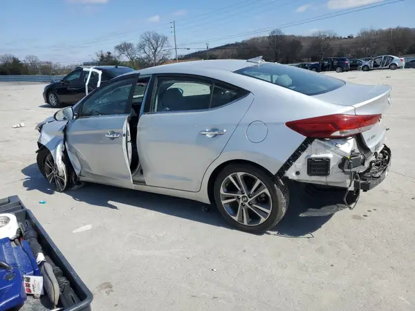 5NPD84LF4HH158227 2017 HYUNDAI ELANTRA - Image 2