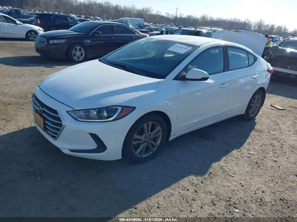 5NPD84LF4HH158695 2017 HYUNDAI ELANTRA - Image 2