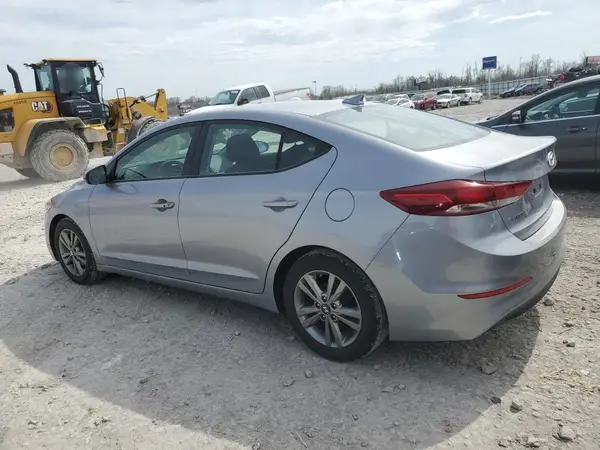 5NPD84LF4HH160544 2017 HYUNDAI ELANTRA - Image 2
