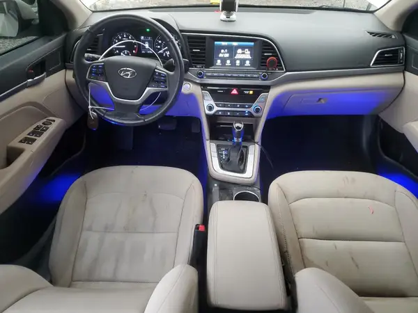 5NPD84LF4HH160799 2017 HYUNDAI ELANTRA - Image 8