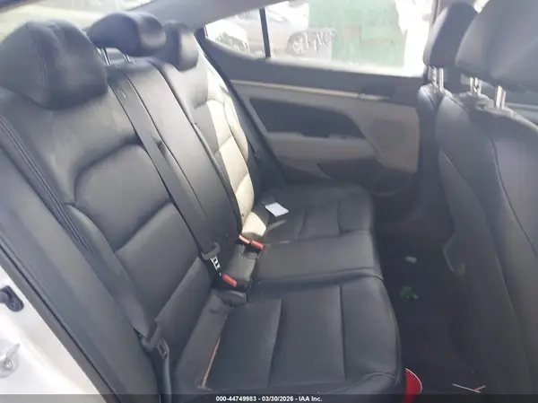 5NPD84LF4HH161533 2017 HYUNDAI ELANTRA - Image 8