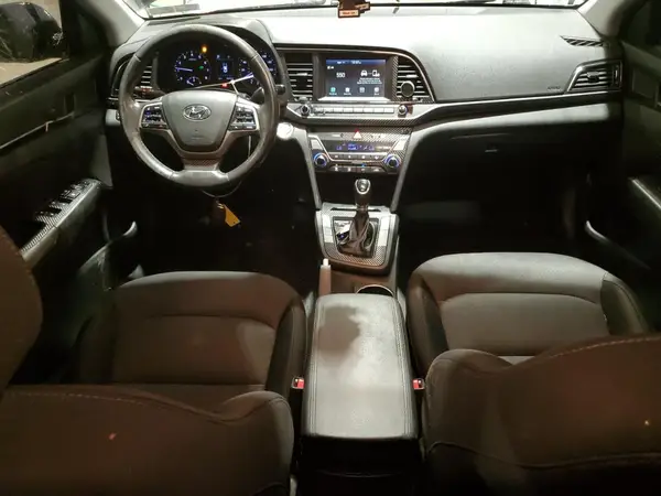 5NPD84LF4HH163587 2017 HYUNDAI ELANTRA - Image 8