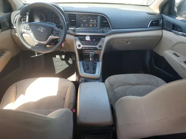 5NPD84LF4HH171396 2017 HYUNDAI ELANTRA - Image 8