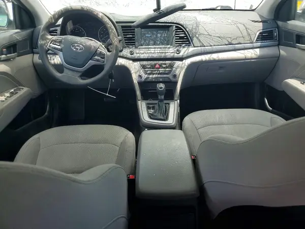 5NPD84LF4HH172578 2017 HYUNDAI ELANTRA - Image 8