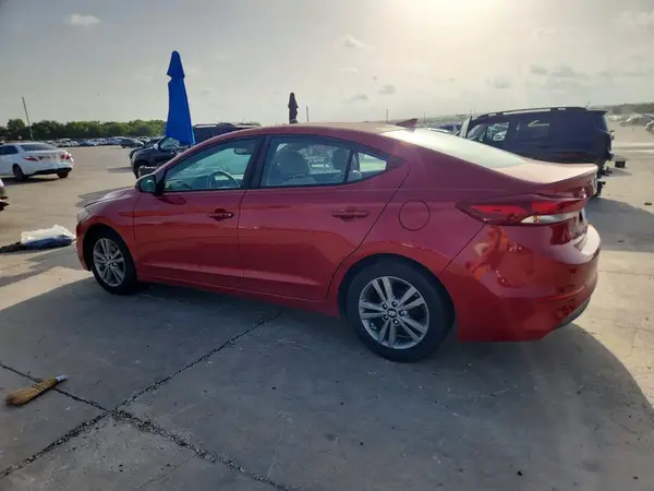 5NPD84LF4HH172743 2017 HYUNDAI ELANTRA - Image 2