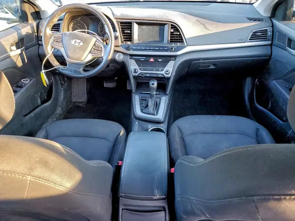 5NPD84LF4HH174749 2017 HYUNDAI ELANTRA - Image 8