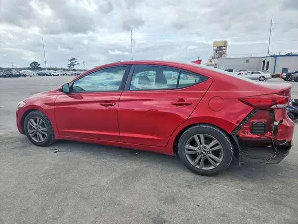 5NPD84LF4HH176467 2017 HYUNDAI ELANTRA - Image 2