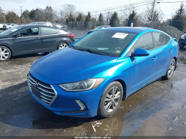 5NPD84LF4HH178395 2017 HYUNDAI ELANTRA - Image 2