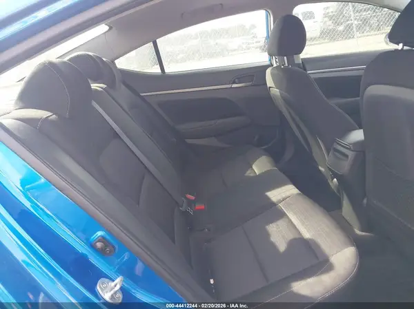 5NPD84LF4HH178395 2017 HYUNDAI ELANTRA - Image 8
