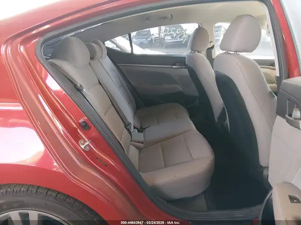 5NPD84LF4HH181622 2017 HYUNDAI ELANTRA - Image 8
