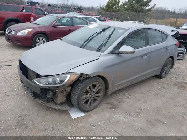 5NPD84LF4HH181930 2017 HYUNDAI ELANTRA - Image 2