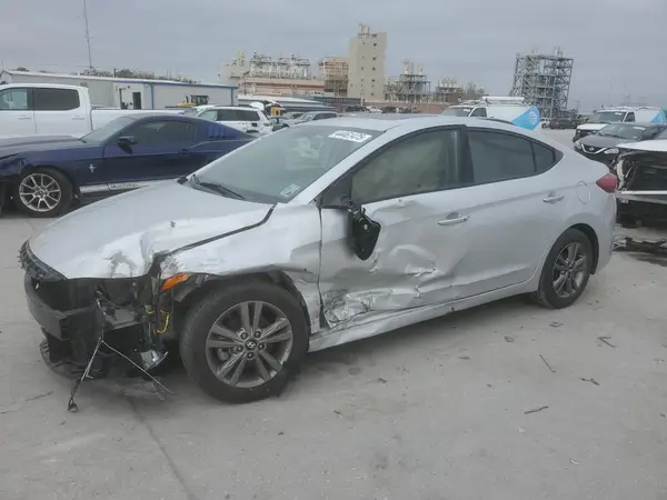 5NPD84LF4HH185122 2017 HYUNDAI ELANTRA - Image 1