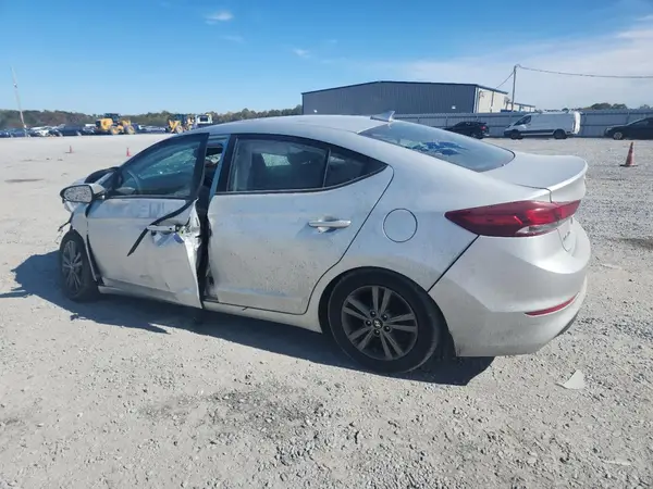 5NPD84LF4HH186674 2017 HYUNDAI ELANTRA - Image 2