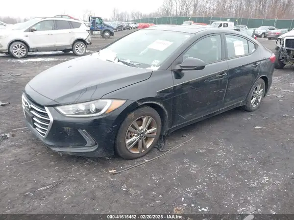5NPD84LF4HH188330 2017 HYUNDAI ELANTRA - Image 2