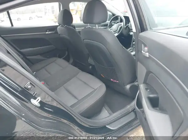 5NPD84LF4HH189297 2017 HYUNDAI ELANTRA - Image 8