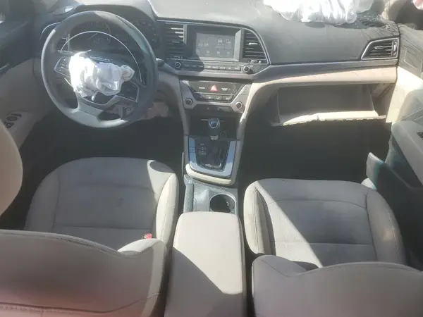5NPD84LF4HH193866 2017 HYUNDAI ELANTRA - Image 8