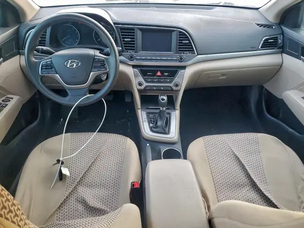 5NPD84LF4HH196346 2017 HYUNDAI ELANTRA - Image 8