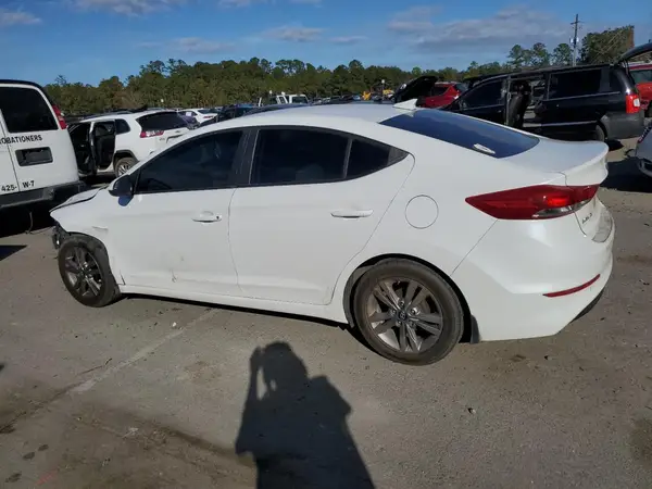 5NPD84LF4HH201092 2017 HYUNDAI ELANTRA - Image 2