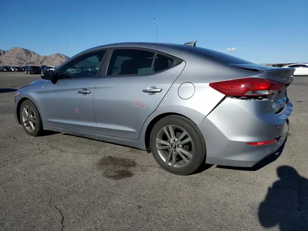5NPD84LF4HH208916 2017 HYUNDAI ELANTRA - Image 2