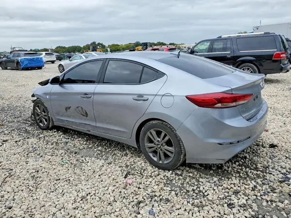 5NPD84LF4HH211590 2017 HYUNDAI ELANTRA - Image 2
