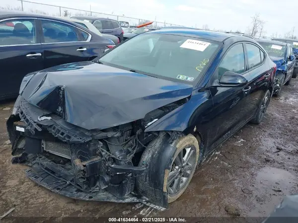 5NPD84LF4HH212786 2017 HYUNDAI ELANTRA - Image 2