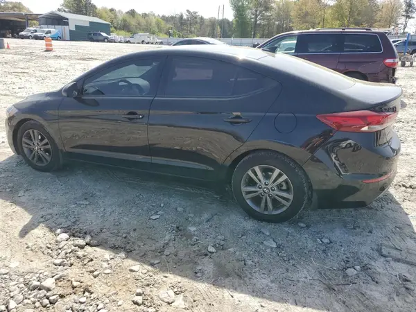 5NPD84LF4JH214592 2018 HYUNDAI ELANTRA - Image 2
