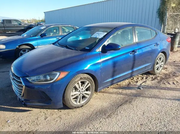 5NPD84LF4JH215614 2018 HYUNDAI ELANTRA - Image 2