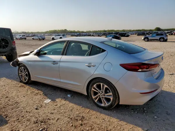 5NPD84LF4JH216889 2018 HYUNDAI ELANTRA - Image 2