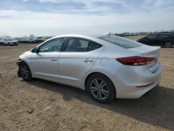 5NPD84LF4JH217329 2018 HYUNDAI ELANTRA - Image 2
