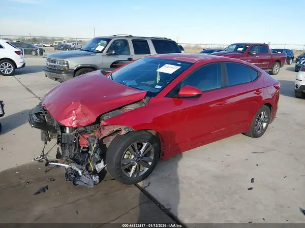 5NPD84LF4JH218058 2018 HYUNDAI ELANTRA - Image 2