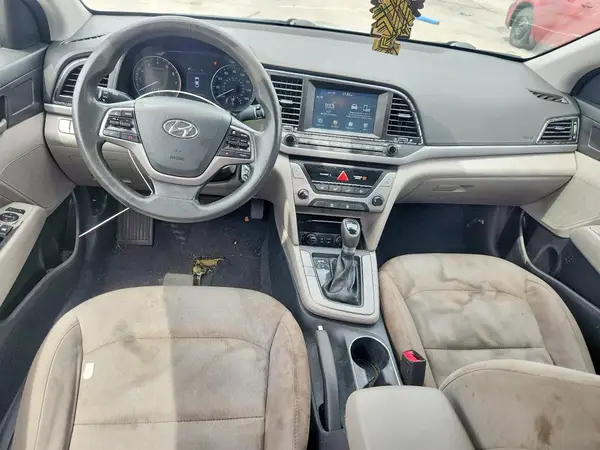 5NPD84LF4JH220313 2018 HYUNDAI ELANTRA - Image 8