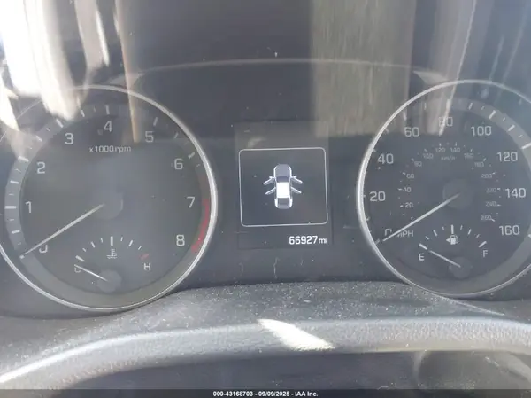 2018 HYUNDAI ELANTRA auction photo 7