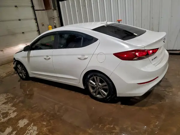 5NPD84LF4JH227097 2018 HYUNDAI ELANTRA - Image 2