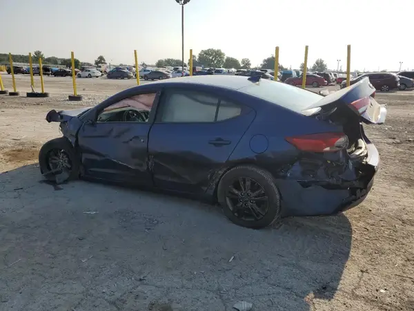5NPD84LF4JH228461 2018 HYUNDAI ELANTRA - Image 2