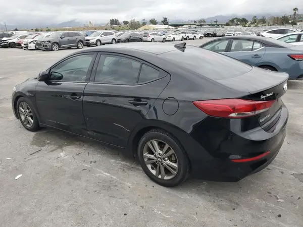 5NPD84LF4JH229979 2018 HYUNDAI ELANTRA - Image 2