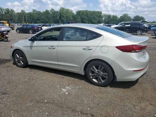 5NPD84LF4JH231974 2018 HYUNDAI ELANTRA - Image 2
