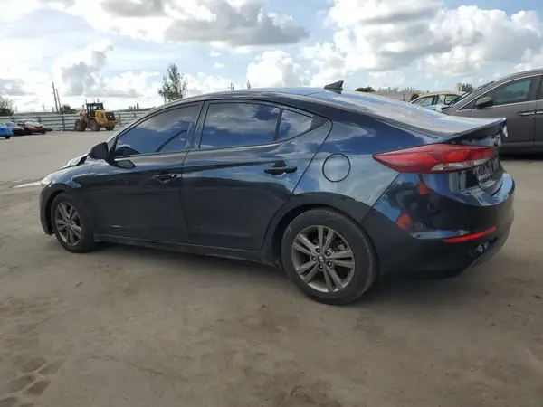 5NPD84LF4JH233529 2018 HYUNDAI ELANTRA - Image 2