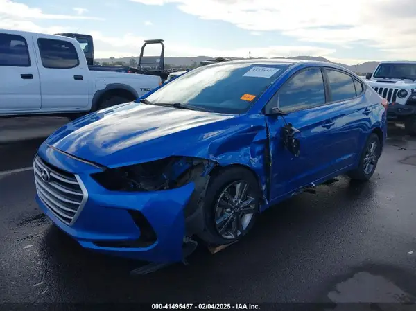 5NPD84LF4JH233546 2018 HYUNDAI ELANTRA - Image 2