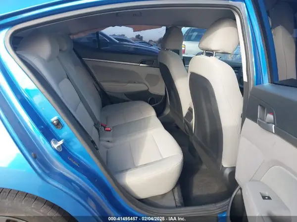 5NPD84LF4JH233546 2018 HYUNDAI ELANTRA - Image 8