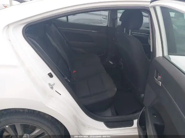 5NPD84LF4JH234048 2018 HYUNDAI ELANTRA - Image 8